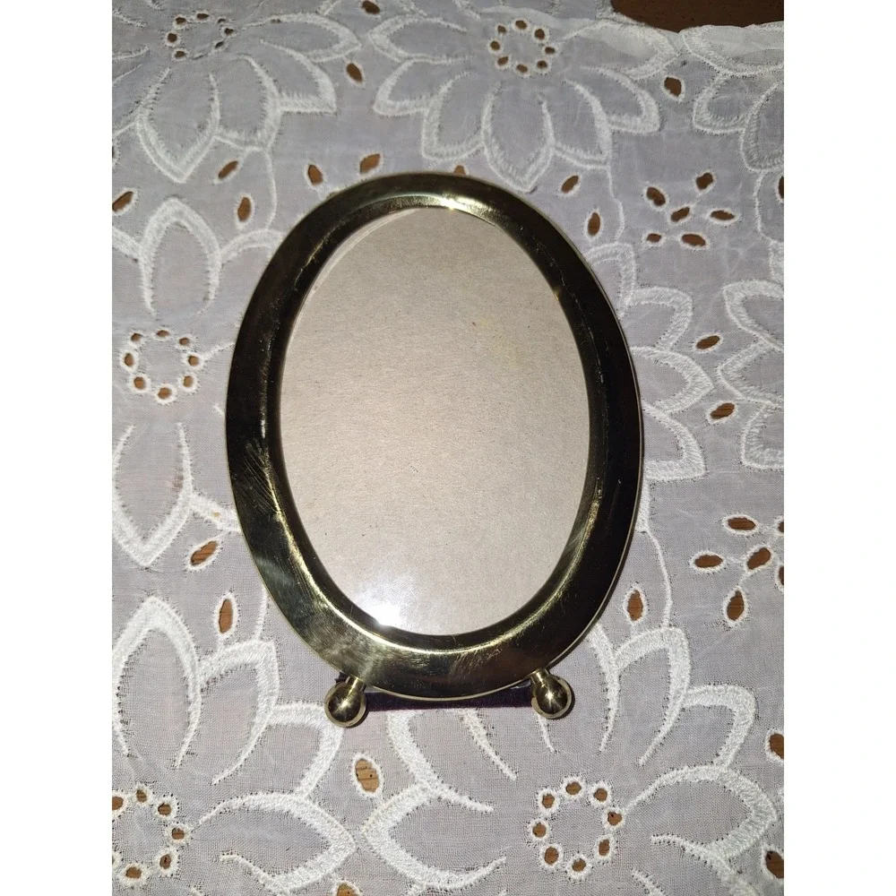 N/A vintage oval